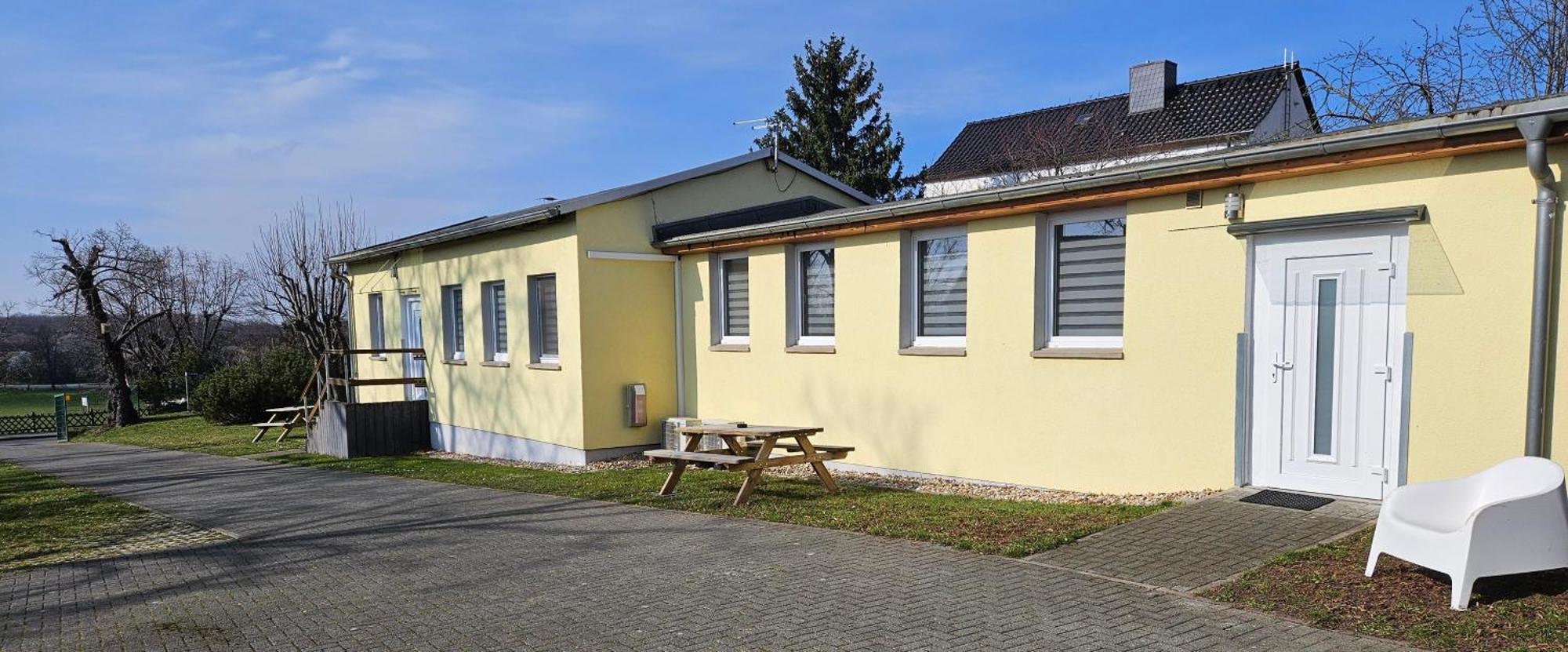 Gaestewohnung Heinrich Heine Schule Bad Dürrenberg Buitenkant foto